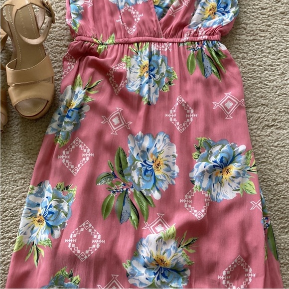 Pink Floral Maxi Dress - Picture 9 of 10